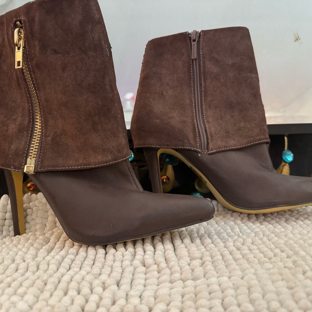 Michael Antonio booties size 8
